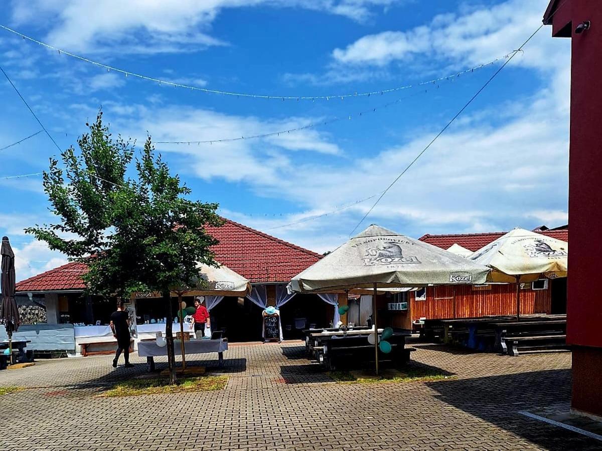 Penzion Nove Dvory Kutná Hora Exterior foto